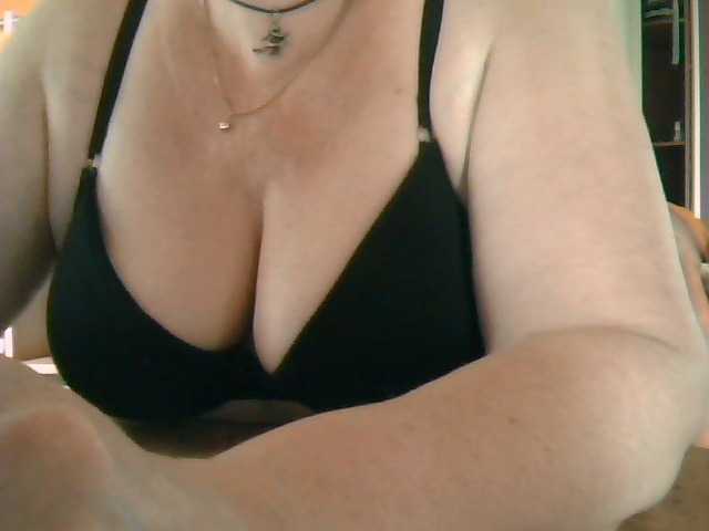 gapemyhole live sex