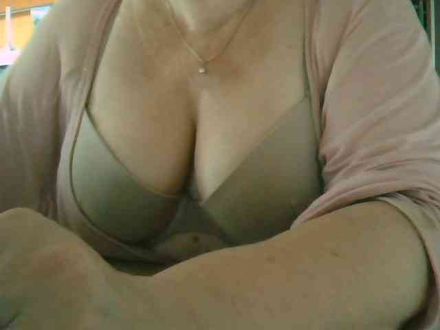 GapeMyHole webcam