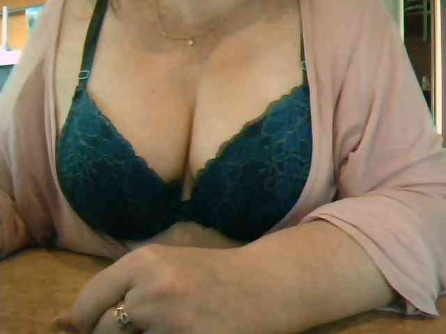 GapeMyHole webcam
