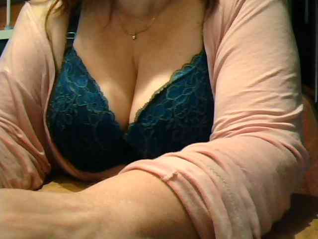 GapeMyHole webcam