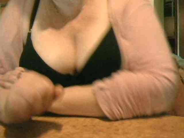GapeMyHole webcam