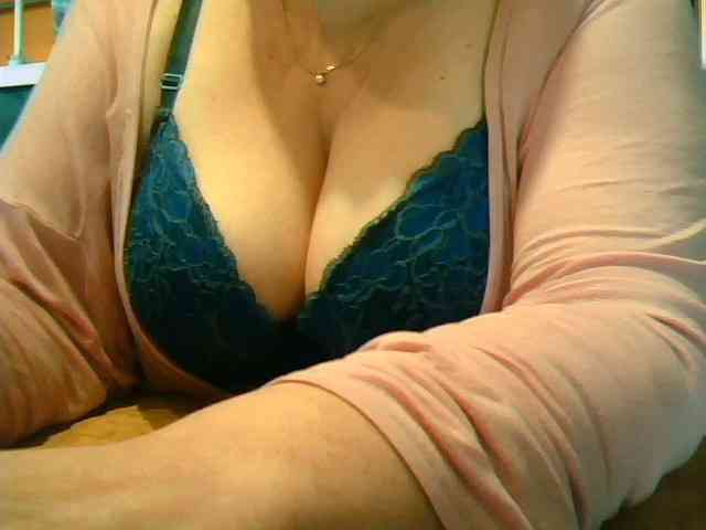 GapeMyHole webcam