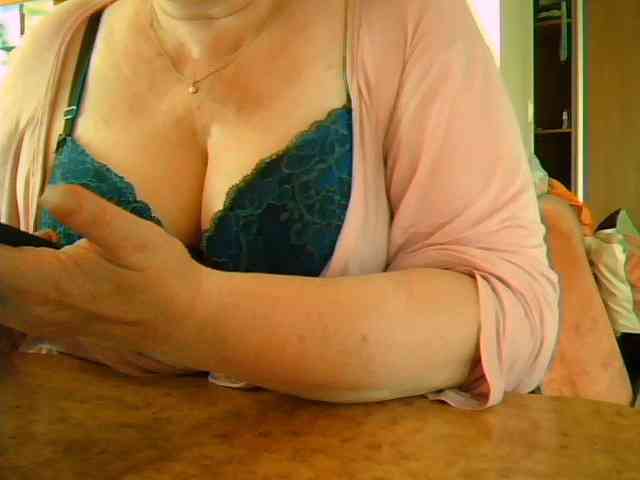 GapeMyHole webcam