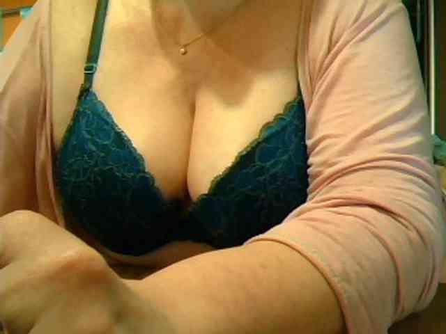 GapeMyHole webcam