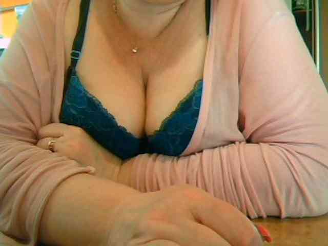 GapeMyHole webcam