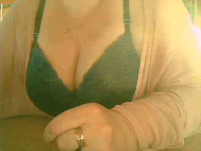 GapeMyHole webcam