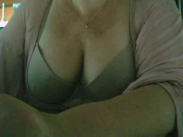 GapeMyHole webcam