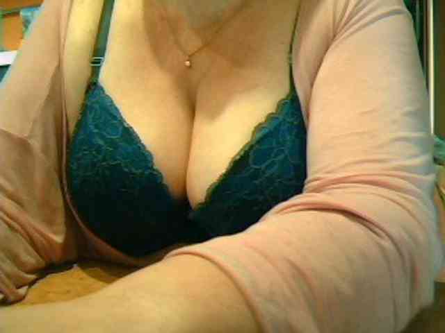 GapeMyHole webcam