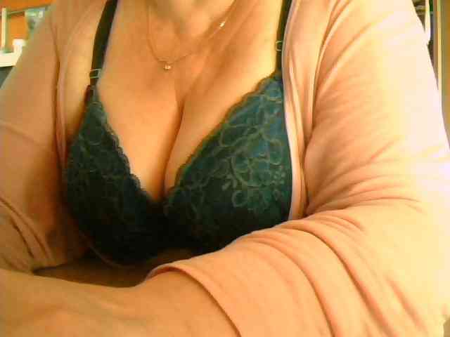 GapeMyHole webcam