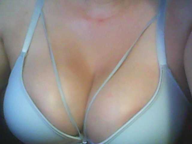 margosh-364 live webcam show