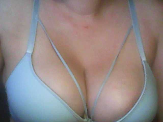 margosh-364 live webcam show