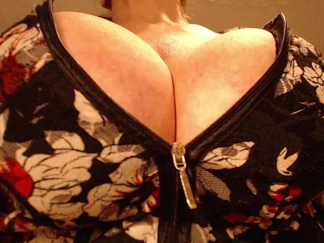 wikigold live webcam show