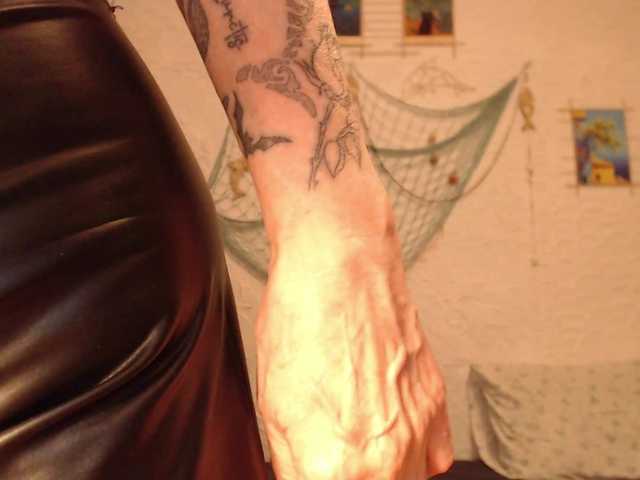 wikigold live webcam show