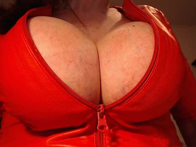 wikigold live cam on BongaCams