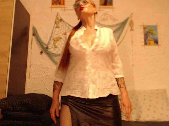 DIVASWAP webcam