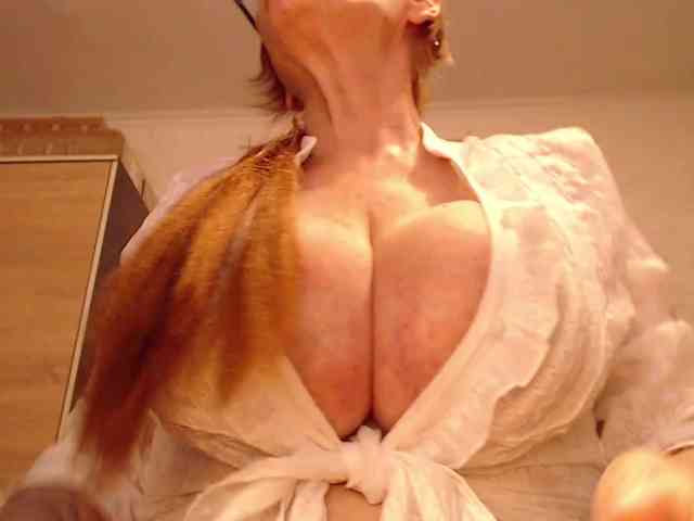 DIVASWAP webcam