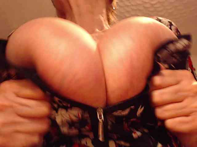 DIVASWAP webcam