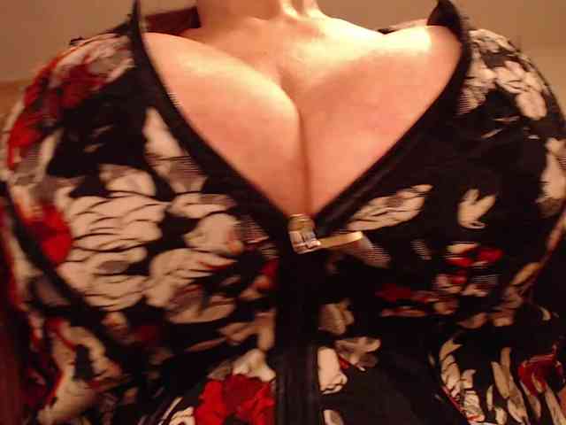DIVASWAP webcam