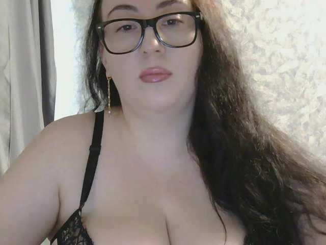 tatianamedi live cam on BongaCams