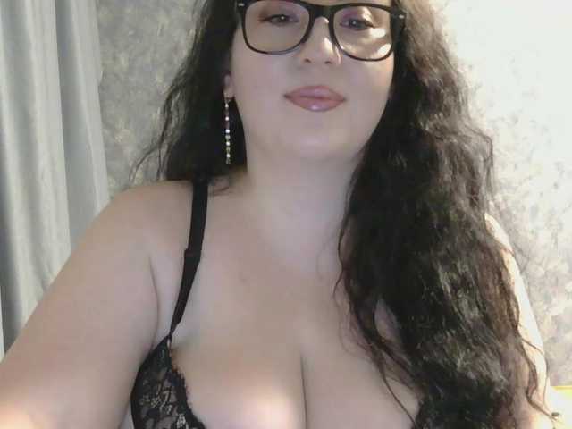 tatianamedi live cam on BongaCams