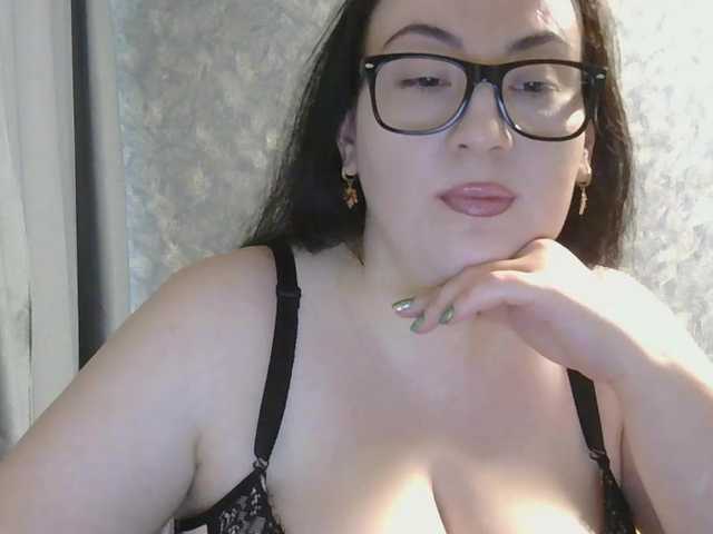 tatianamedi live cam on BongaCams