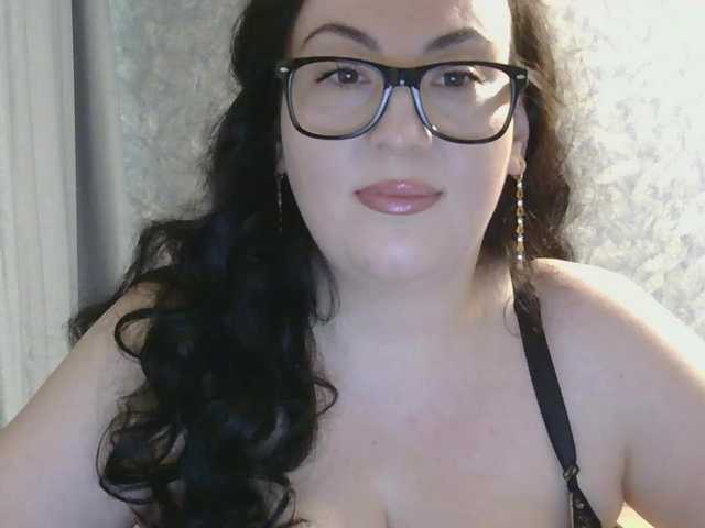 tatianamedi live cam on BongaCams