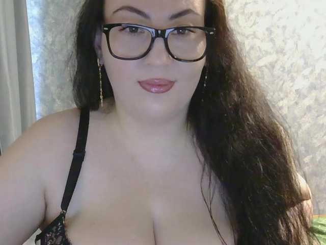 tatianamedi live cam on BongaCams