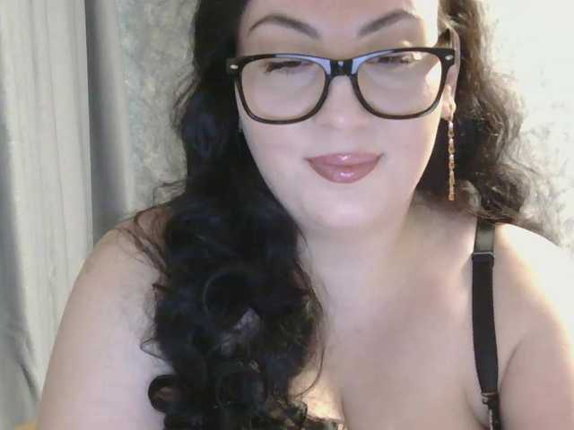 tatianamedi live cam on BongaCams