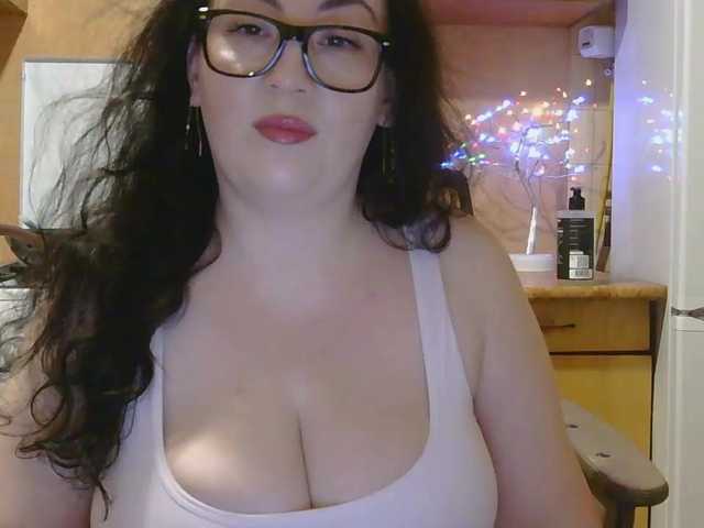 tatianamedi live cam on BongaCams