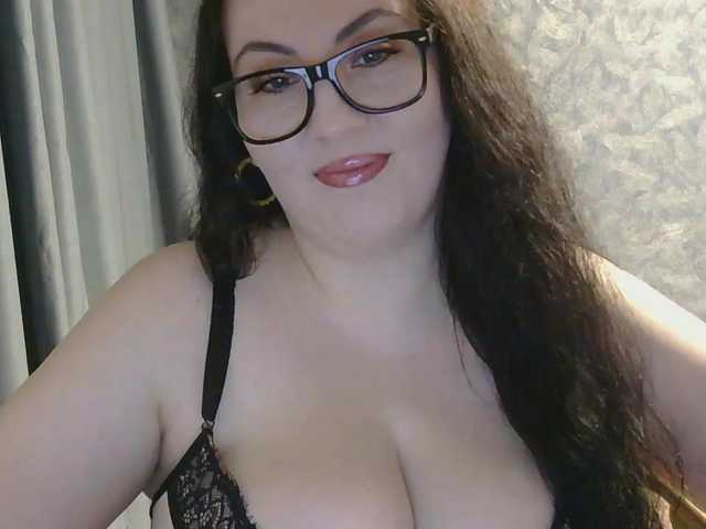 tatianamedi live cam on BongaCams