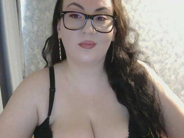 tatianamedi live cam on BongaCams