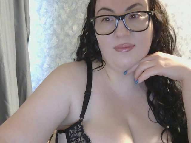 tatianamedi live cam on BongaCams
