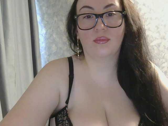 tatianamedi live cam on BongaCams