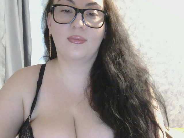 tatianamedi live cam on BongaCams