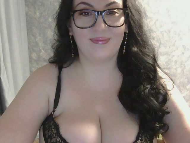 tatianamedi live cam on BongaCams