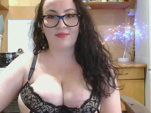 Модель: tatianamedi