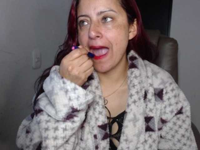 blowjobjobs live cam on BongaCams