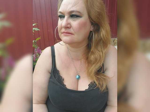 milli1983 live cam on BongaCams