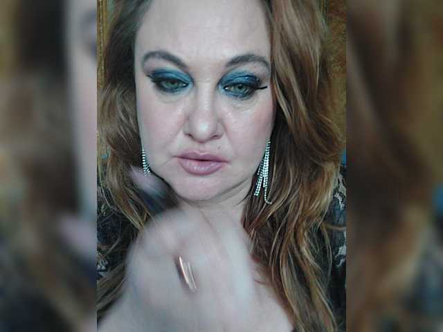 milli1983 live cam on BongaCams