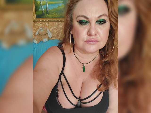 milli1983 live webcam show