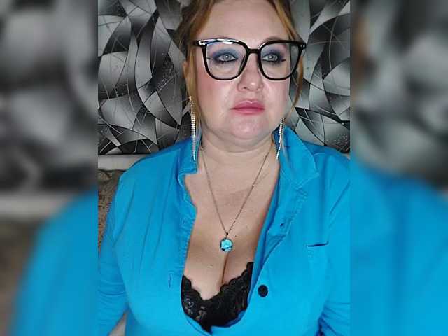 milli1983 live cam on BongaCams