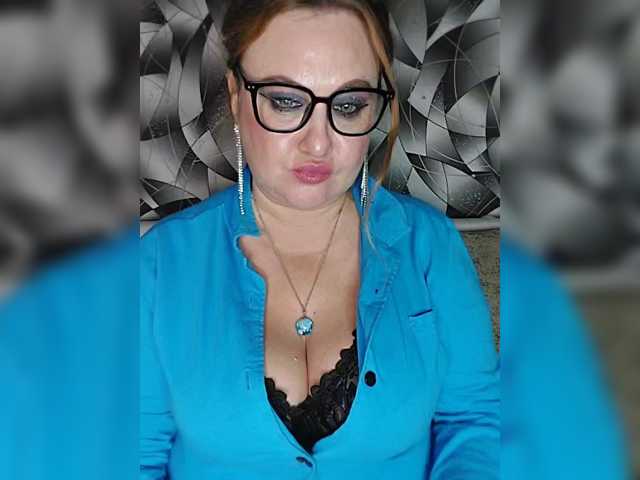 milli1983 live cam on BongaCams