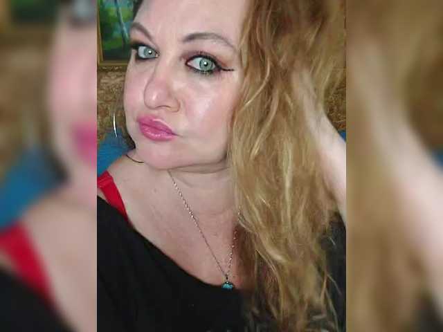 milli1983 live cam on BongaCams