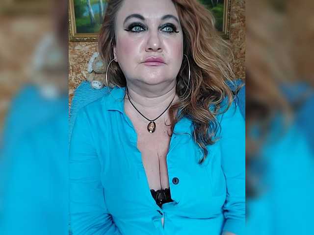 milli1983 live cam on BongaCams
