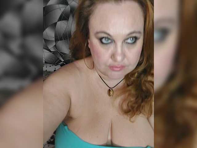 milli1983 live cam on BongaCams