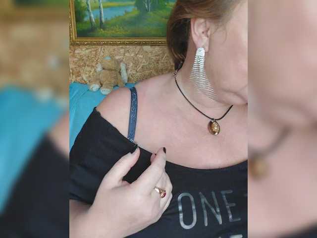 milli1983 live cam on BongaCams