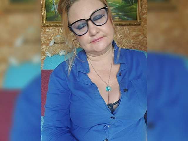 milli1983 live cam on BongaCams