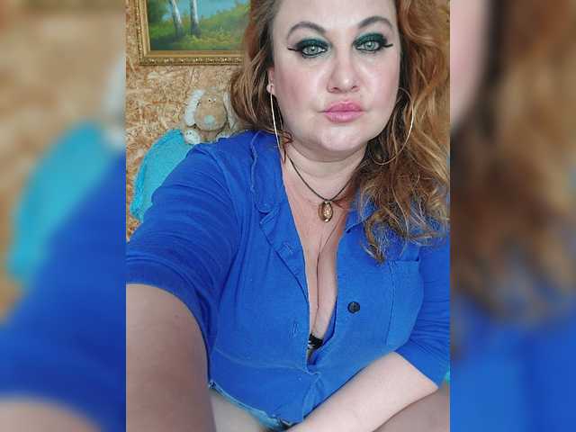 milli1983 live cam on BongaCams