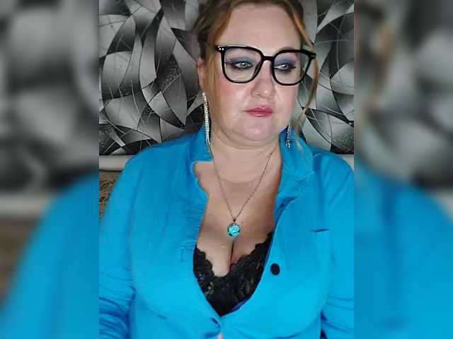 milli1983 live cam on BongaCams