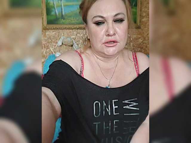 milli1983 live cam on BongaCams